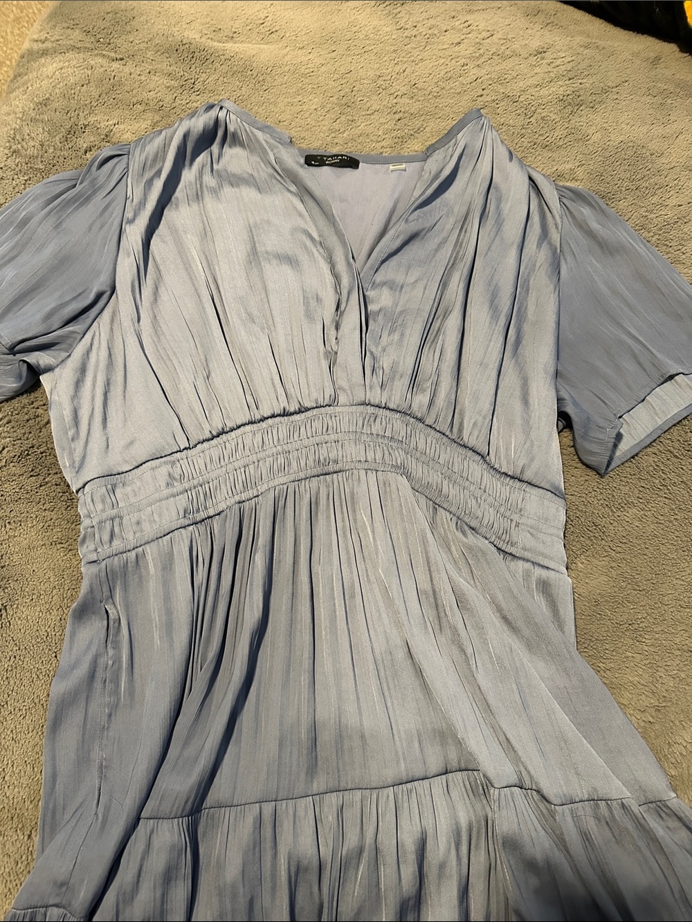 T Tahari Light Blue Pleated V-Neck dress